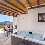 House Aqua مْليني
