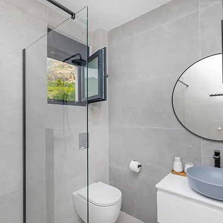 House Aqua Mlini