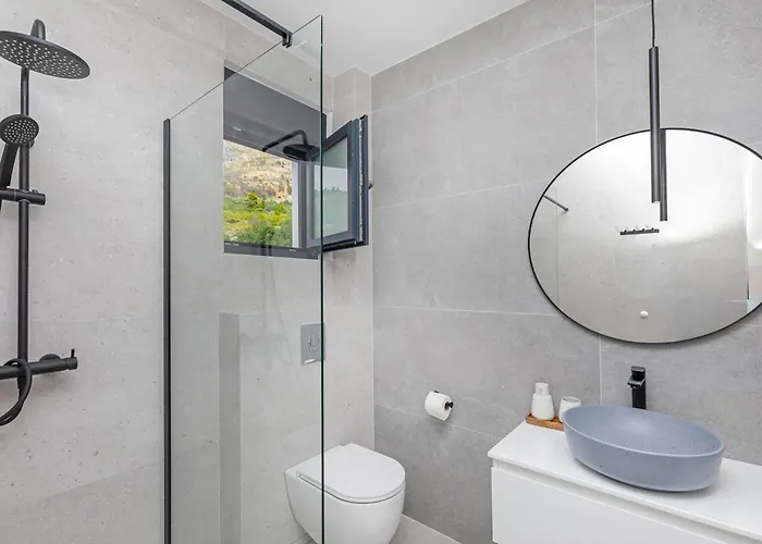 House Aqua Mlini
