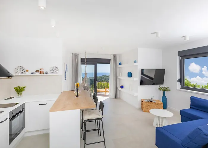 Villa House Aqua *