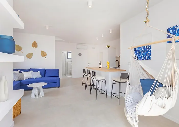 House Aqua *
